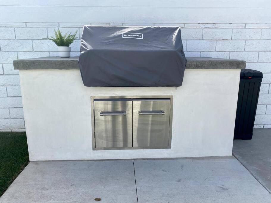 Steps To The Beach, Pacific City And Main Street - #5 Huntington Beach Exterior photo